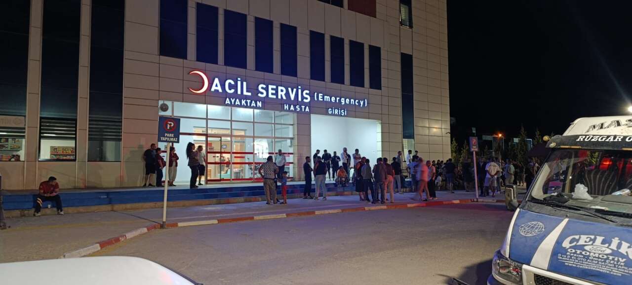 Dört kişilik aileye otomobil çarptı! 5 yaşındaki Masal Çelik öldü 7